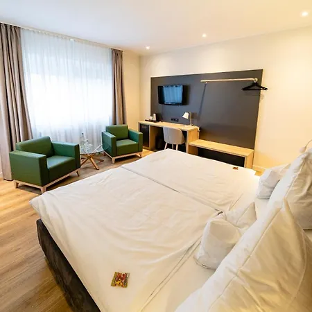 Restaurant Kloppendiek מלון 3*